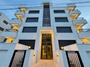 175 m2 3 Bedrooms Apartments for Sale in Amman Jubaiha