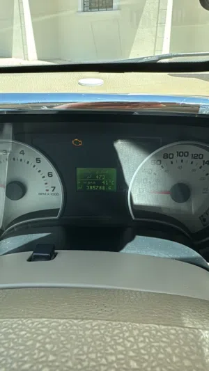Used Ford Explorer in Diriyah