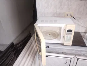 ادوات كهربائيه للبيع لغايه تجديد