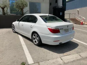 bmw 2009 523