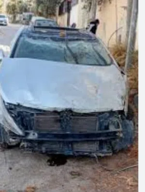 نشتري السيارات والبكمات المضروبه على ضربتها