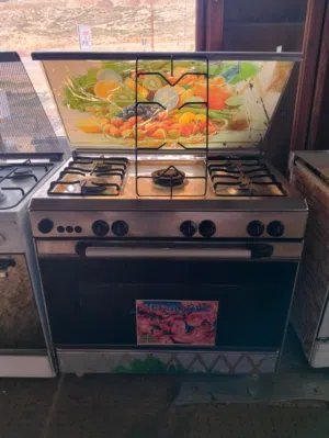 تشكيلة غازات بحال الوكاله نظيفه وع الفحص مصري وايطالي ومحلي 5 عيون وواحد 4 عيون ستانلس ستيل نار زرقا