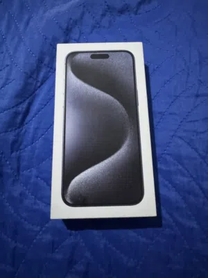 Apple iPhone 15 Pro Max 256 GB in Amman