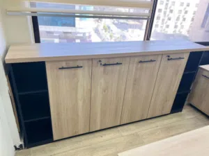 خزانة ملفات مكتبية بتصميم عصري أنيق مناسبة للمكاتب والشركات لتنظيم الملفات والأغراض بشكل مرتب