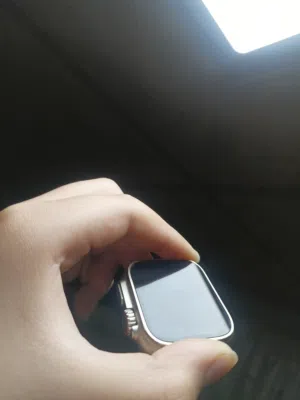 ساعه نظيفه وجديده