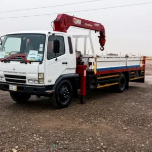 للايجار BOOM TRAK 5 TON BOOM TRAK 8 TON اتصل نصل للمعدات الثقيله