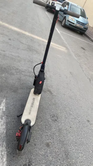 اسكوتر كهرباىي للبيع