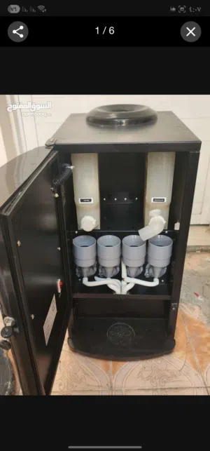 مكينة قهوة الحجم وسط