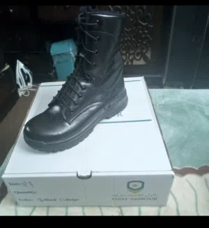 بسطار عسكري نمره 43