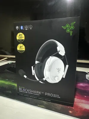 Razer blackshark v3 pro white edition