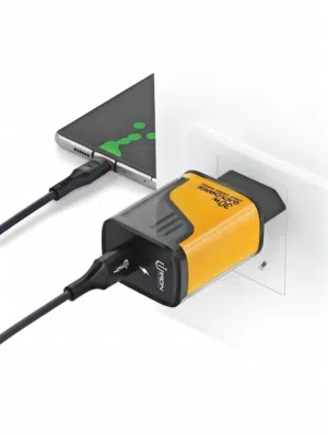 شاحن سريع 30W – UIRON  شحن أسرع، أمان أكثر، وجودة عالية  تقنية Quick Charge 3.0  شحن سريع وف
