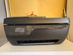 HP DeskJet Ink Advantage 3835