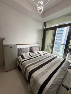 bed with side tables– Like New