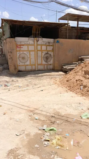 بيت ابيع منه 50 متر تجاوز