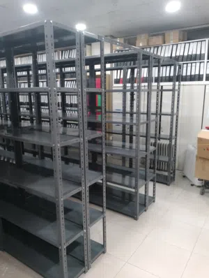 كبتات وارفف وجميع احتياجات المنزل