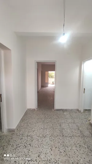 180 m2 3 Bedrooms Apartments for Rent in Tripoli Janzour