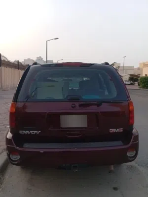 سياره GMCانفوي 2004