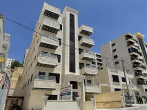 156 m2 4 Bedrooms Apartments for Sale in Amman Al Bayader