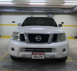 Nissan Pathfinder LE GCC Excellent Condition