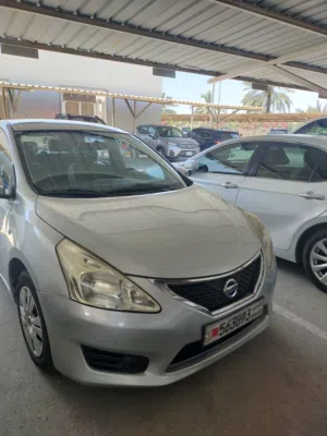 For Nissan Tiida 2015 Hatchback BD 2100 negotiable