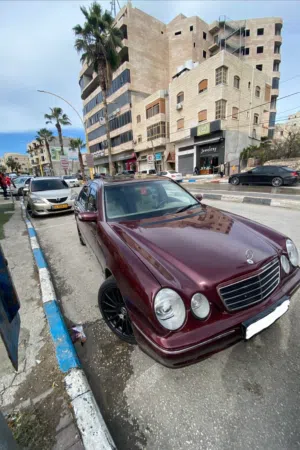 Used Mercedes Benz E-Class in Hebron