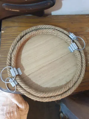 صواني خشبية بشكل مختلف للبيع