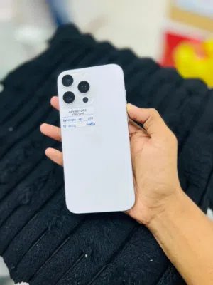 iPhone 16 pro max -512 GB - Great phone - warranty 07/2026