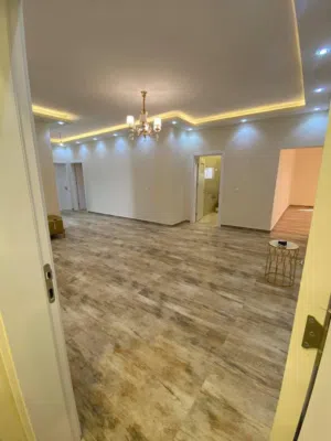 250 m2 4 Bedrooms Apartments for Rent in Benghazi Al-Sayeda A'esha