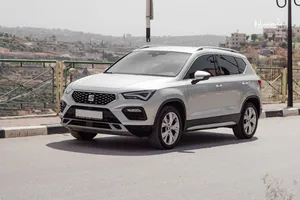 new-seat-ateca-in-hebron