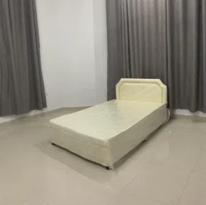 غرف للموظفات في الموالح الجنوبيه قريب من عيادة ازهار الطبي والحي التجاري وشارع التعمير