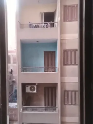 5+ floors . 100 m2 . Agent3