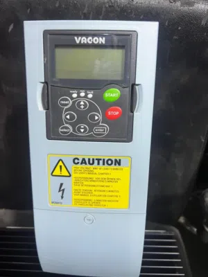 للبيع محول Inverter جديد غير مستخدم تردد VACON