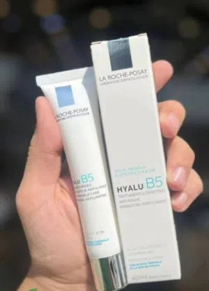 كريم لاروش مضاد للشيخوخة ومرطب للوجه