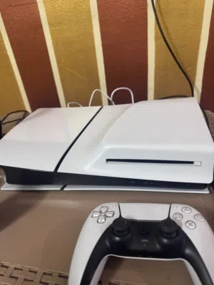 PS5 Slimنظيف