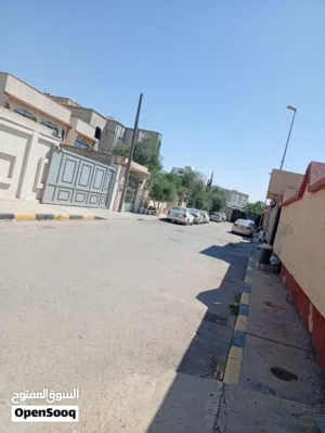 335 m2 5 Bedrooms Villa for Sale in Tripoli Al-Seyaheyya