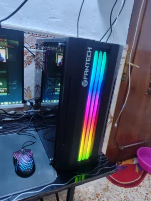 Windows Custom-built  Computers  for sale  in Basra