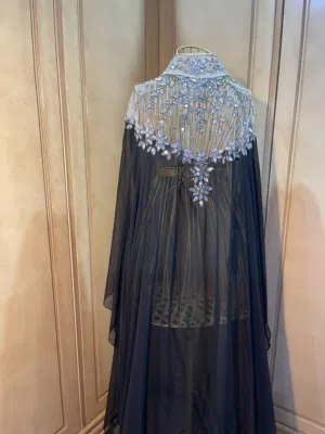 وشاح شيفون سهرة ينلبس فوق دريس اسود المقاس فري سايز السعر 20