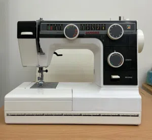 Janome Electric Sewing Machine Model L 372 in Very Good Condition