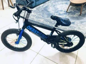 بسكليت أطفال مقاس 16 مع العاب مستعمل متفرقات منزليه