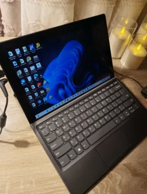 لابتوب   Lenovo intel core i5 8th gen