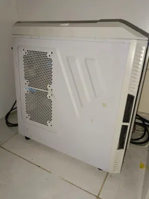 pc مستعمل للبيع مركب، جاهز