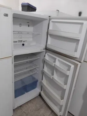@ بيع ثلاجة دايو كوري 18 قدم استعمال خفيف معا التوصيل والكفاله