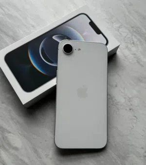 iPhone 16E - 256GB