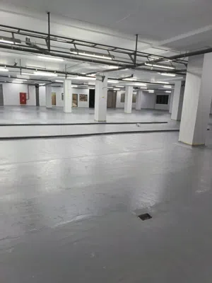 جميع انواع العوازل . عزل اسطح المنازل عزل حمامات عزل برك  عزل مائي وحراري. عزل ايبوكسي.  ارضيات