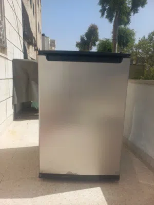 فريزر للبيع اقرأ الوصف