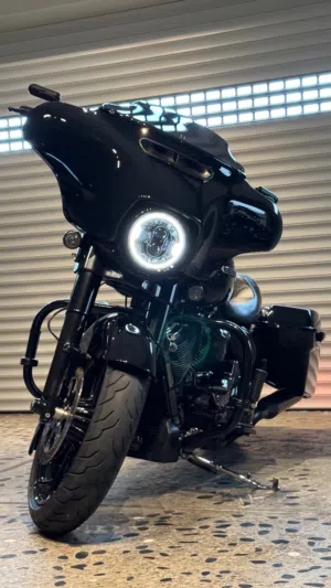 Harley Davidson street glide (special)