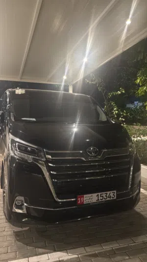 TOYOTA GRANVIA 3.5L Minivan RWD