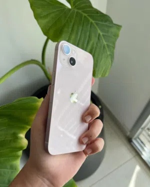 iPhone 13 Pink