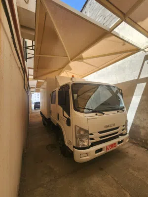 2024 Isuzu NPR Double-Cab Box truck