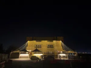 زينة إضاءة للمنازل للأعراس – للإيجار